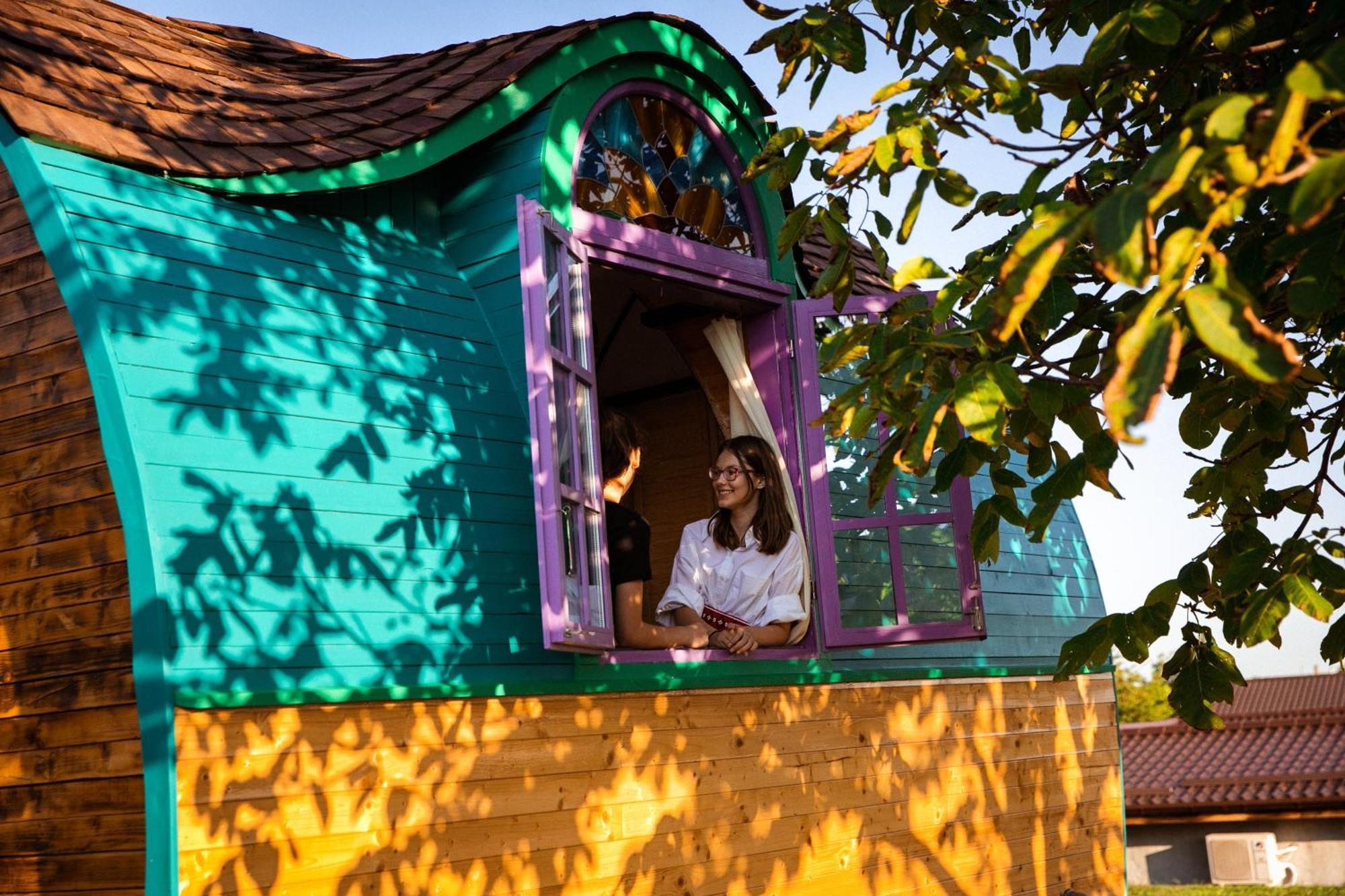 Central Tiny Houses Bucareste Exterior foto